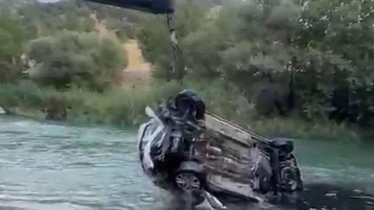 &Ccedil;aya d&uuml;şen ara&ccedil; kurtarıldı