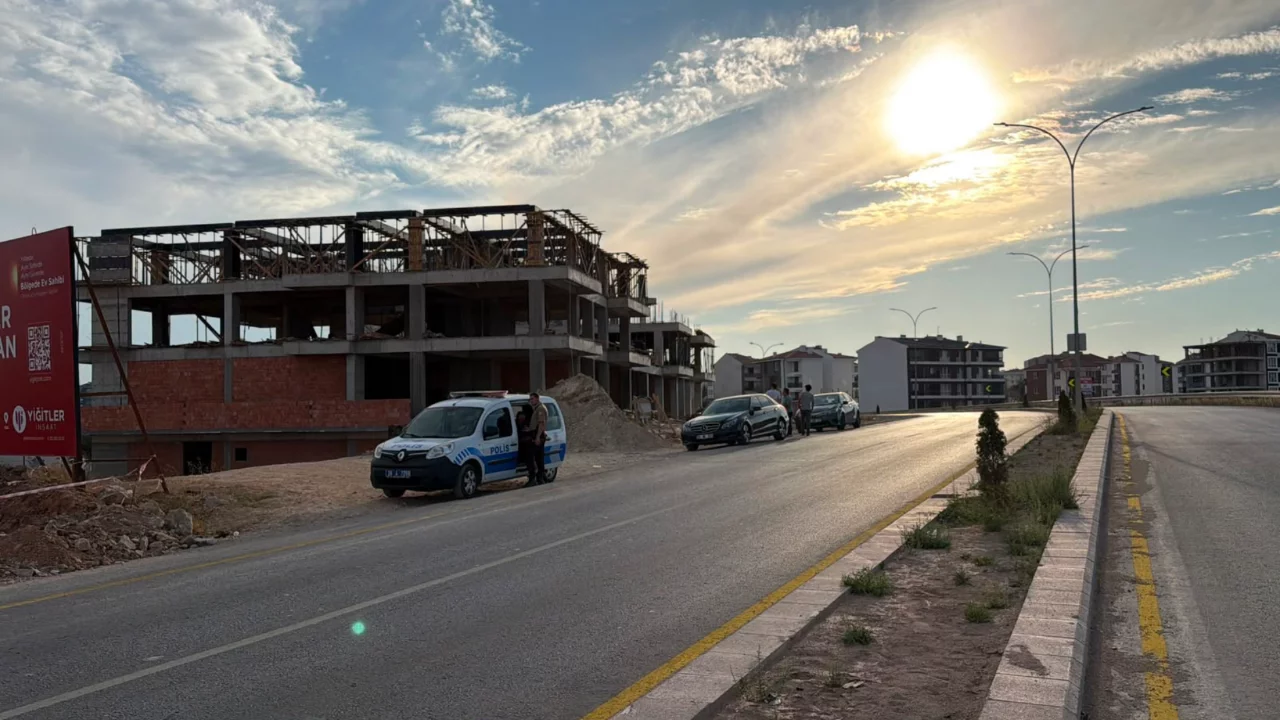 Eskişehir'de inşaatta feci kaza: Kalıp ustası yaşamını yitirdi