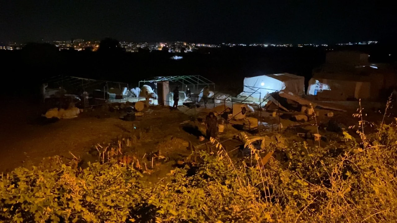 Bursa'da mevsimlik iş&ccedil;iler arasında gece yarısı kavga! &Ccedil;ok sayıda yaralı var...