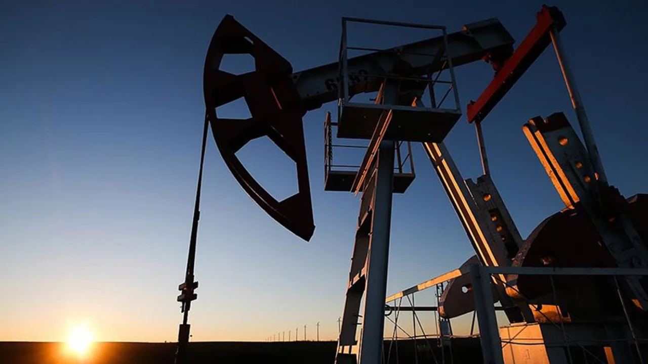 Petrol fiyatları hafif y&uuml;kselişte