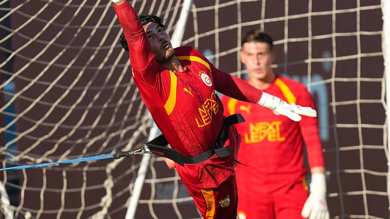 Galatasaray'da Erzurumspor FK ma&ccedil;ı hazırlıkları s&uuml;r&uuml;yor