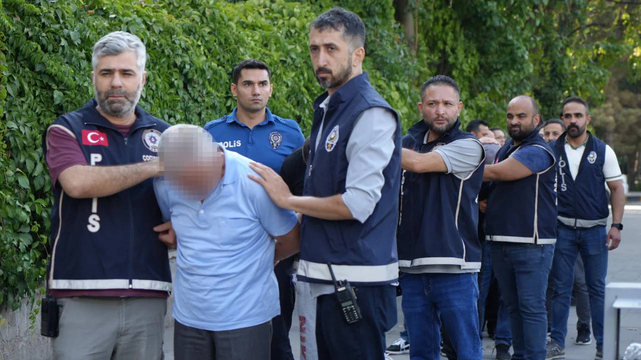 Derin dondurucudan &ccedil;ıkan ceset 12 yıllık cinayeti aydınlattı: 7 milyon veri incelendi...