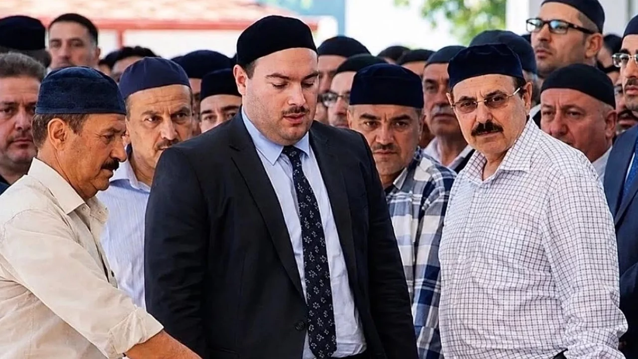 Kuriş ailesinin tapu kayıtları g&uuml;ndemde! İstanbul'dan İzmir'e uzanan liste...