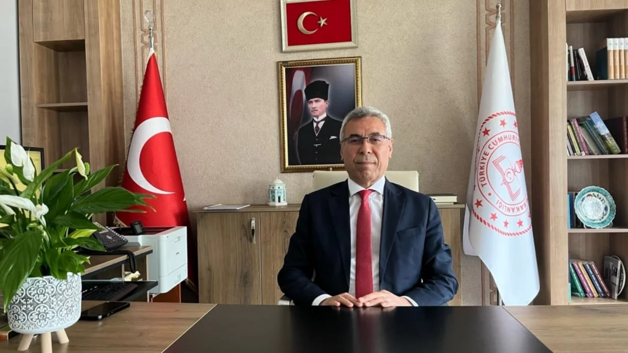 Bursa eğitim camiasında s&uuml;rpriz istifa!