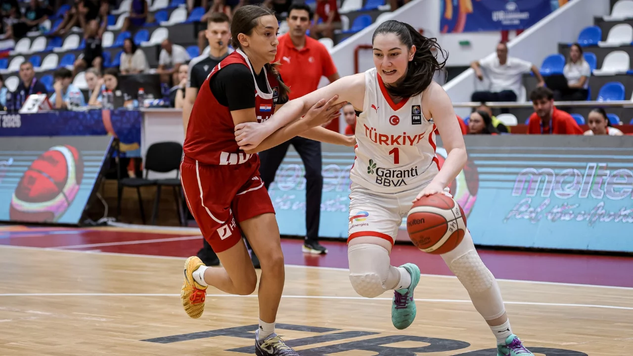16 Yaş Altı Kız Milli Takımı Avrupa Şampiyonası'nda &ccedil;eyrek finalde