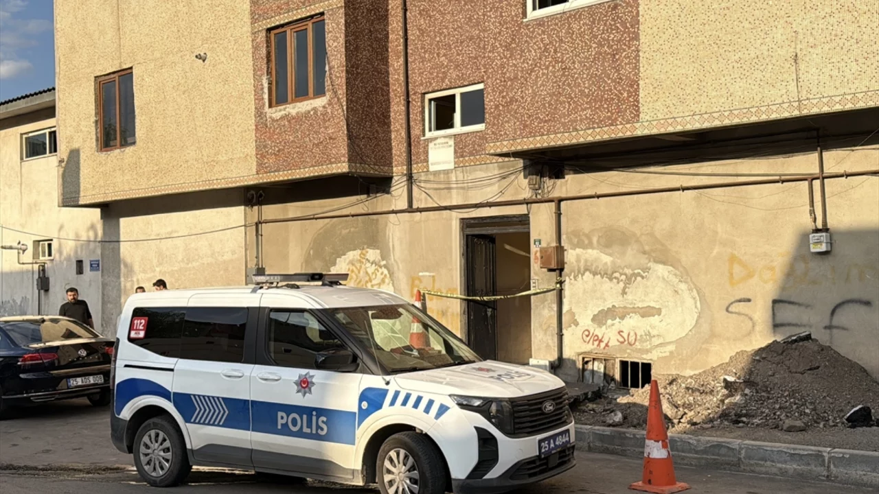 Erzurum'da apartman dairesindeki kavga kanlı bitti: 1 ölü, 1 yaralı