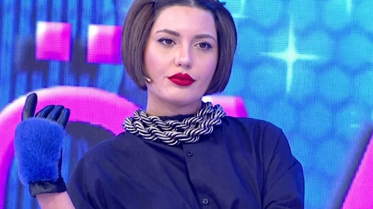 Bahar Candan'ın babasından dikkat çeken mesaj: "Zihinsel engelli bibi davranmayın"