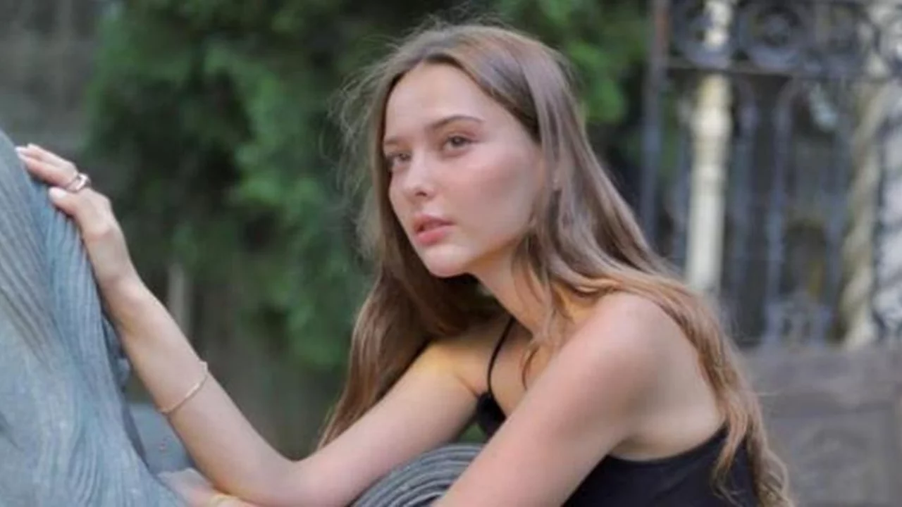 El&ccedil;in Zehra İrem kimdir? Altı &Uuml;st&uuml; İstanbul'un Naz'ı El&ccedil;in Zehra İrem ka&ccedil; yaşında, nereli?