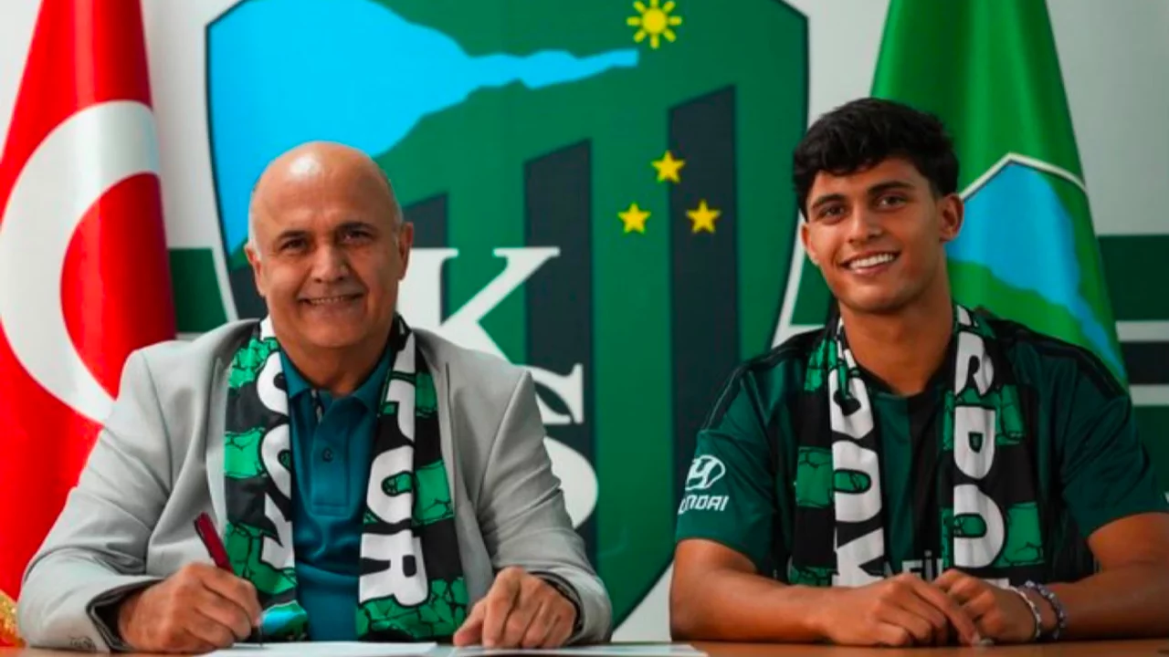 Kocaelispor'dan kanat hattına genç takviye: Gonçalo Sousa transfer edildi