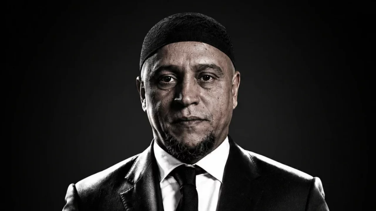 Roberto Carlos'tan M&uuml;sl&uuml;man olduğu iddialarına yanıt...