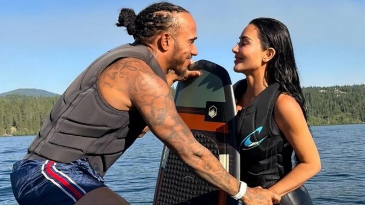 Kim Kardashian ve Lewis Hamilton'dan hawaii ka&ccedil;amağı!
