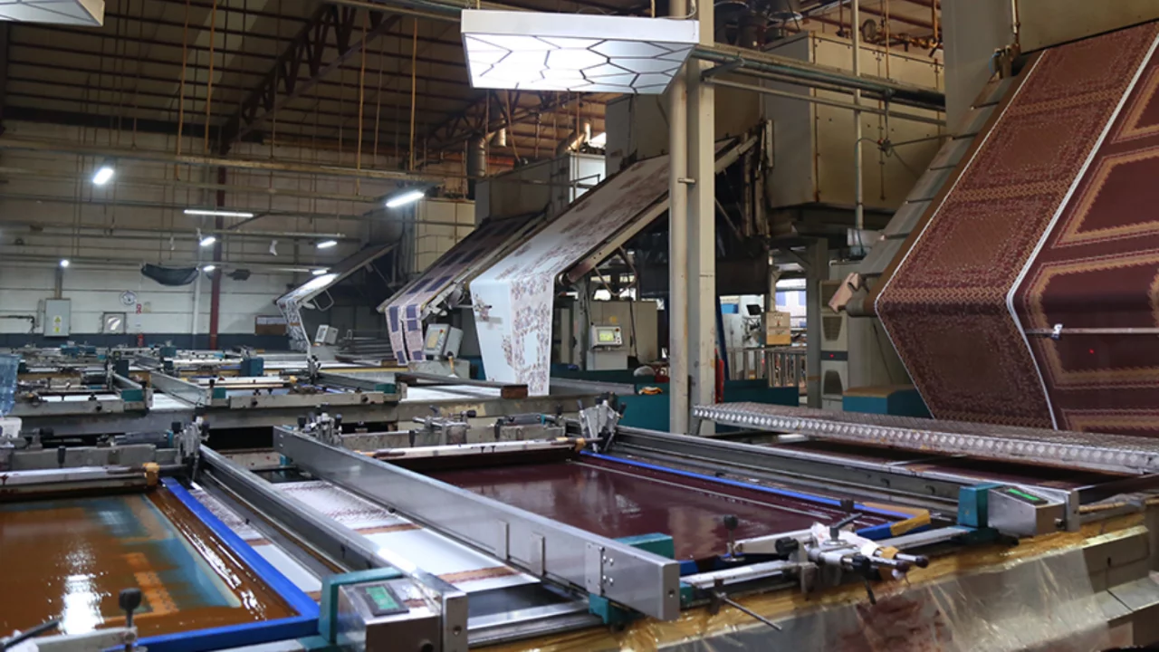 Bursa'da sektörü sarsan karar! Ünlü firma fabrikasını satışa çıkardı, küçülüyor...