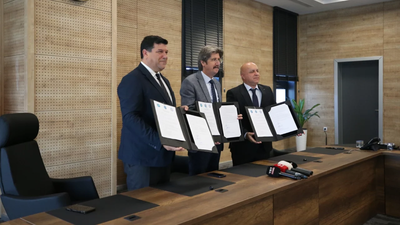 Bursa Uludağ &Uuml;niversitesi ile DA&Uuml; arasında g&uuml;&ccedil;l&uuml; işbirliği adımı