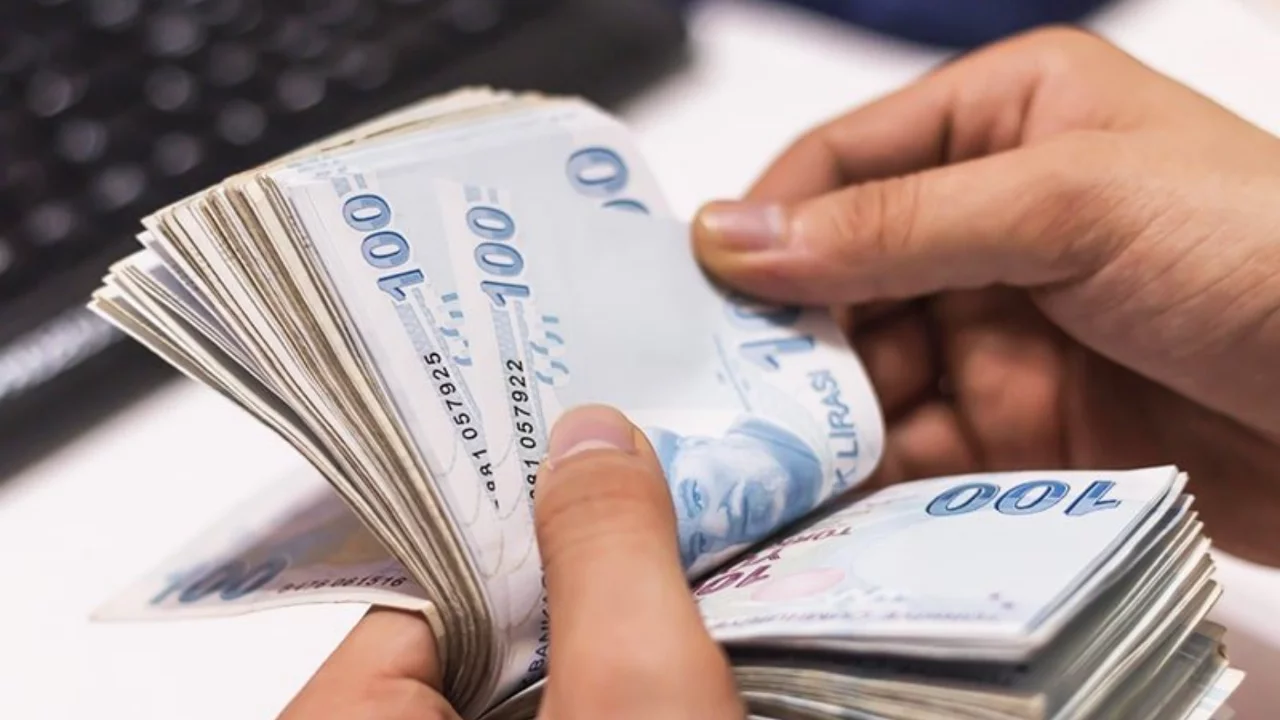 BURS VEREN KURUMLAR 2026 (T&Uuml;M KURUMLAR) &Uuml;niversite bursu veren kurumlar hangileri? &Uuml;niversite bursu nereden alınır?