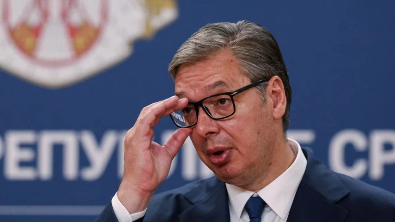 Erken se&ccedil;ime gidiyorlar! Sırbistan Cumhurbaşkanı Vucic tarih a&ccedil;ıkladı