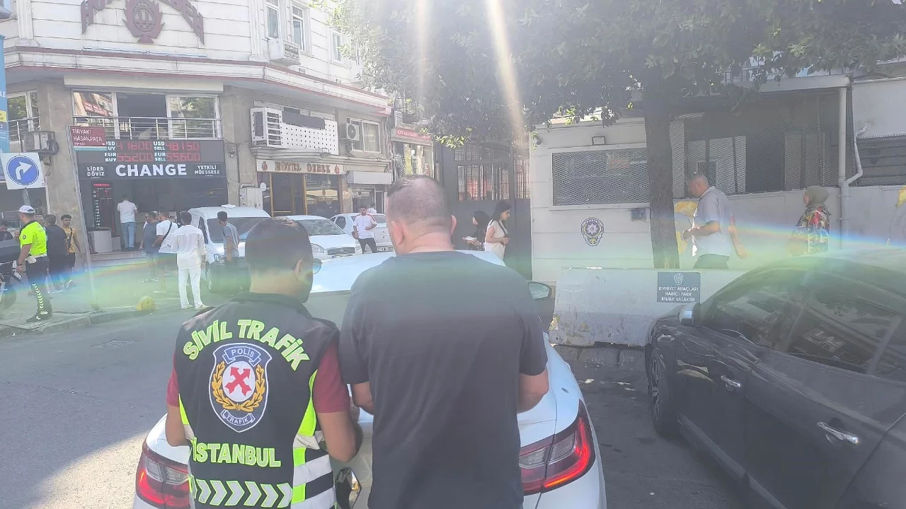 Trafikte makas atan s&uuml;r&uuml;c&uuml;ye 96 bin tl ceza