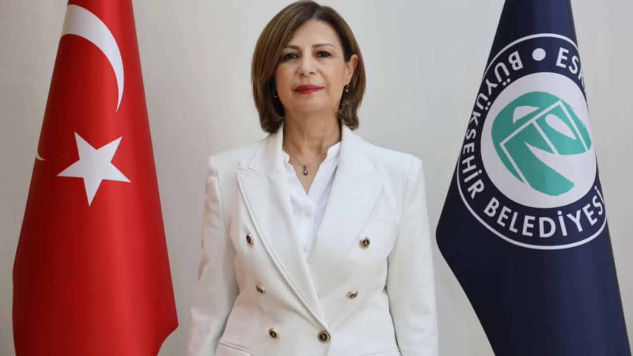 Yeni Parti'ye bir b&uuml;y&uuml;kşehir belediyesi daha!