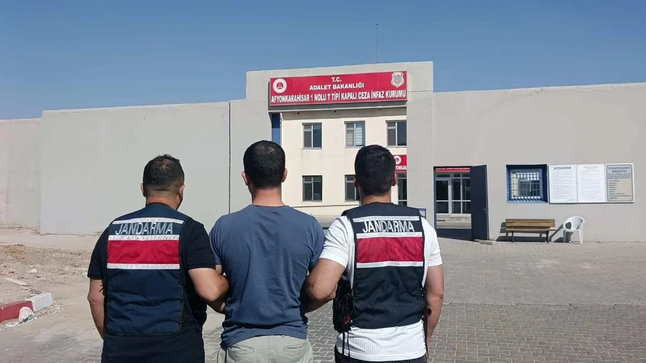 FETÖ'den hapis cezasıyla aranan şahsı jandarma yakaladı