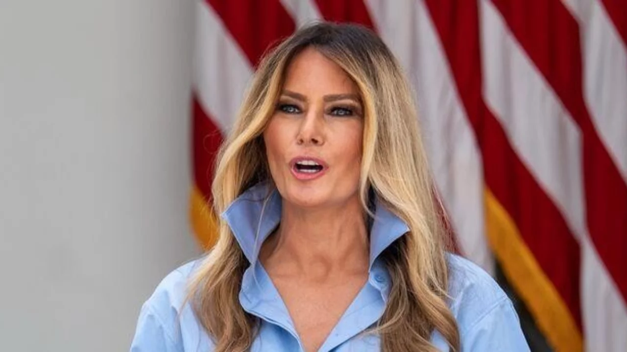 Melania Trump haftalar sonra ortaya çıktı! "Beni özlemişsiniz, işte buradayım"