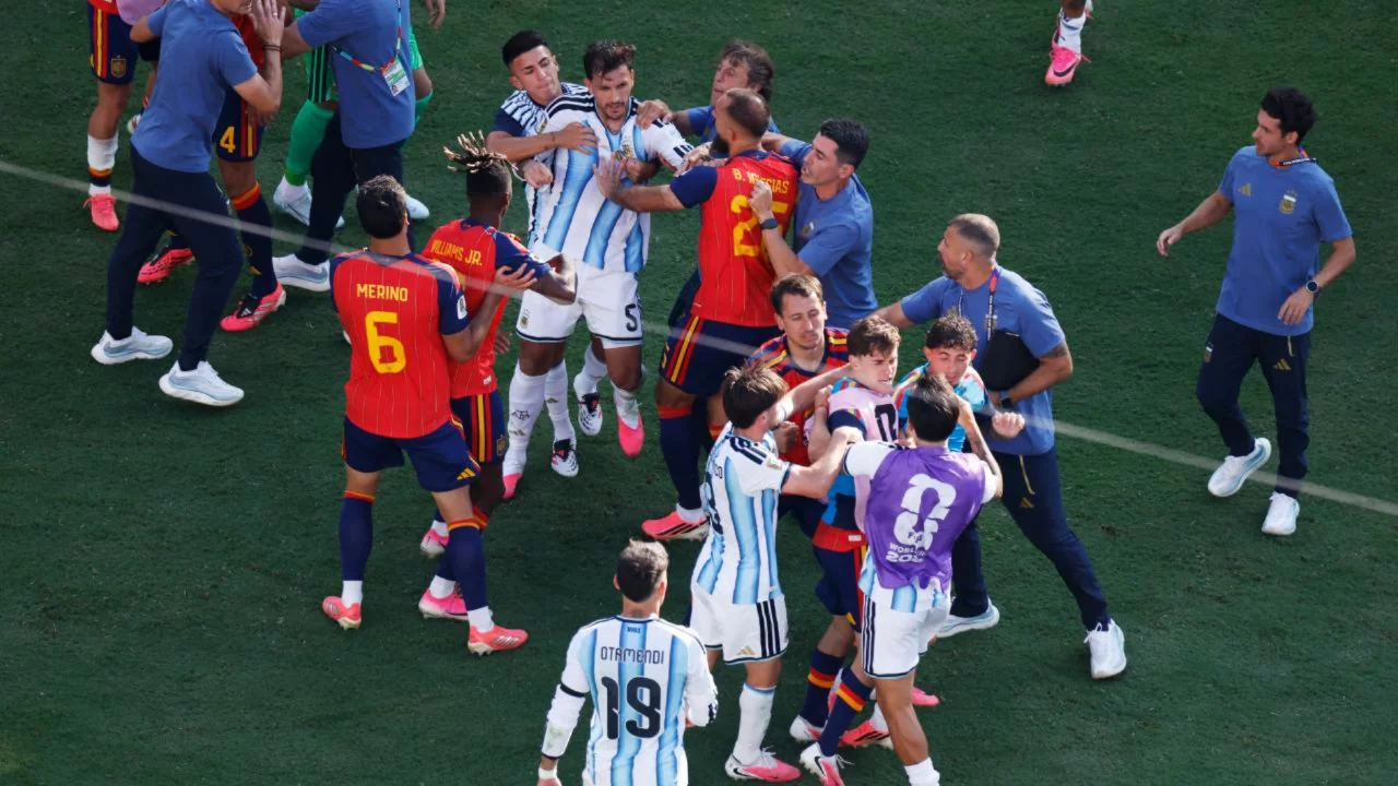 2026 D&uuml;nya Kupası Finali sonrası karar! Arjantin'e ceza yağdı...