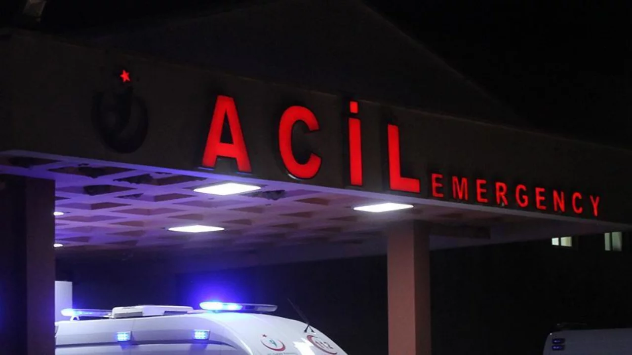 Kütahya'da çatı katından düşen genç kadın ağır yaralandı