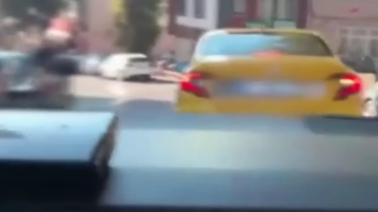 Taksiyle uyuşturucu sevkiyatı polise takıldı