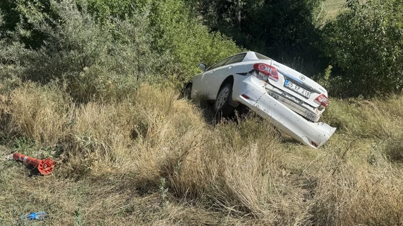 Şarampole devrilen otomobilde 5 yaralı