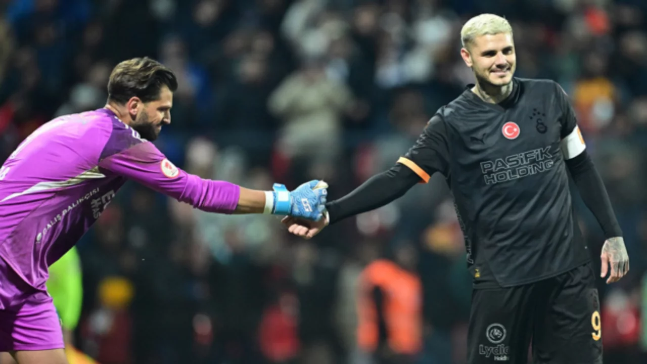 Mauro Icardi yeni adresini a&ccedil;ıkladı
