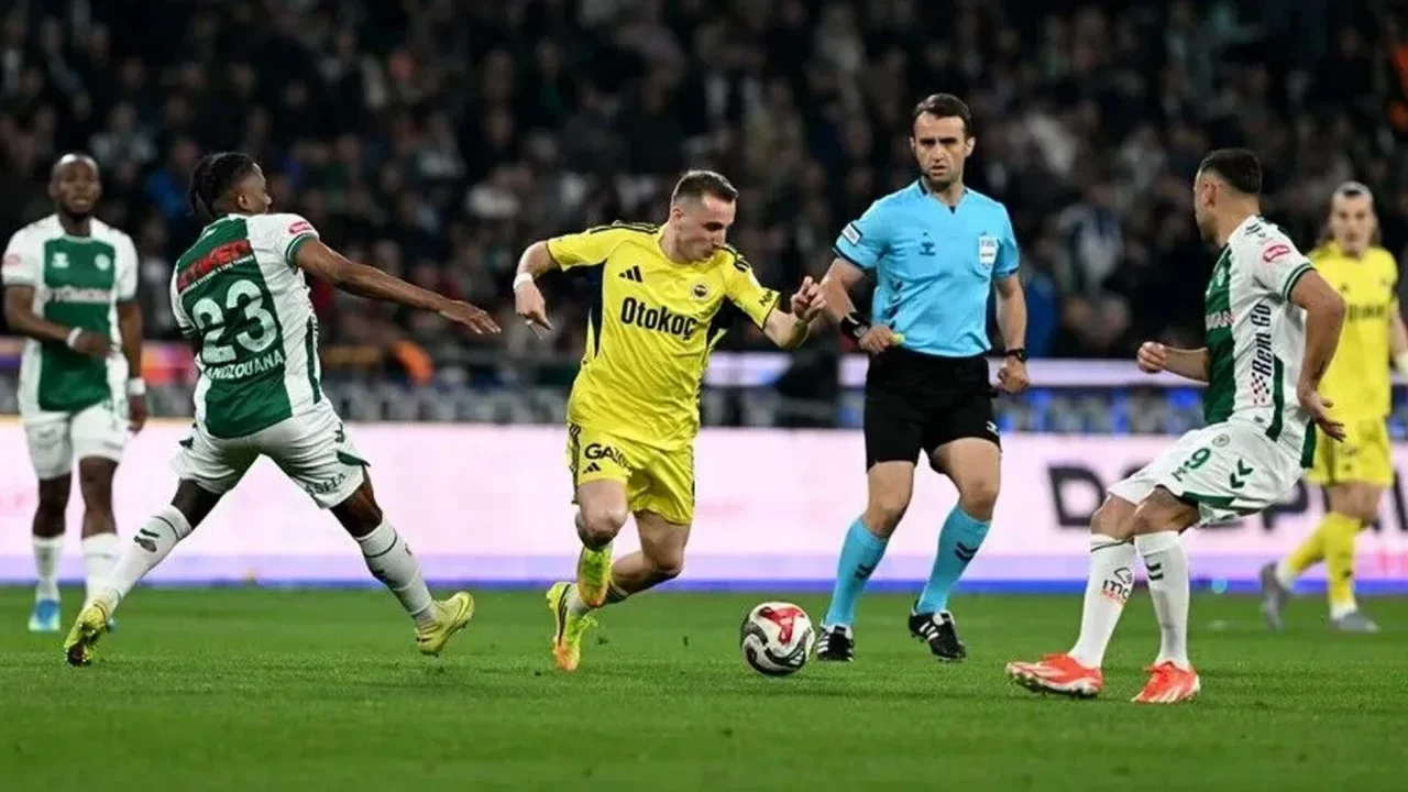 Fenerbah&ccedil;e Konyaspor ma&ccedil;ı nereden izlenir? Fenerbah&ccedil;e canlı hangi kanalda?
