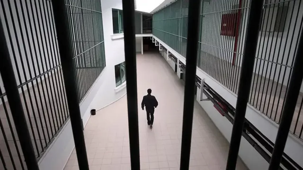 İnfaz sisteminde yeni d&ouml;nem sinyali: Tek su&ccedil; işleyene erken tahliye g&uuml;ndemde