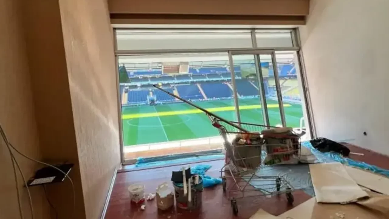 Fenerbah&ccedil;e ve Acun Ilıcalı'nın loca kavgası b&uuml;y&uuml;yor! Kul&uuml;pten a&ccedil;ıklama geldi