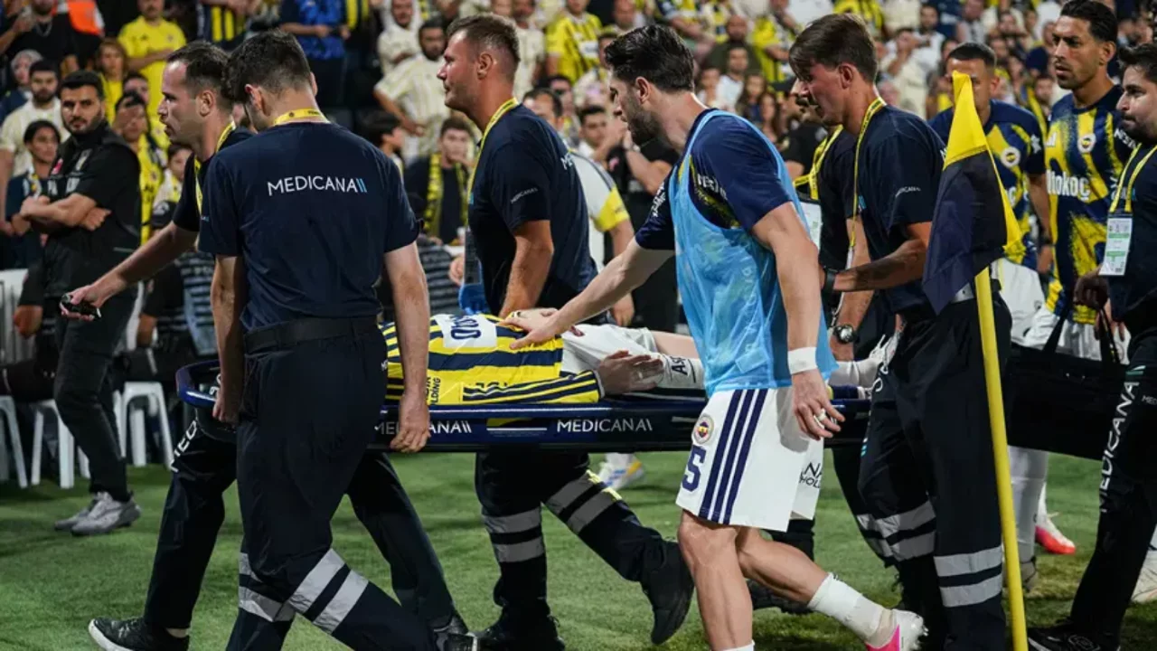 Fenerbah&ccedil;e'den Kerem Akt&uuml;rkoğlu i&ccedil;in yeni a&ccedil;ıklama