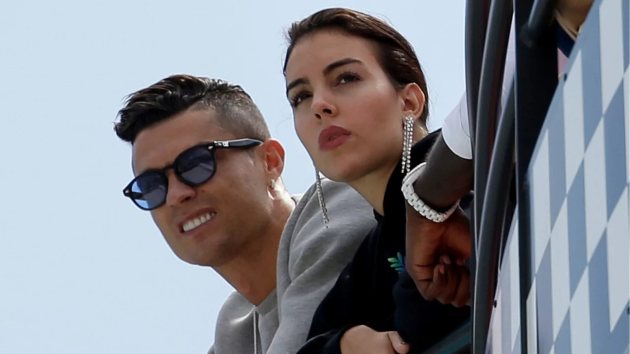 Georgina Rodriguez'den Cristiano Ronaldo'nun &ccedil;ocuklarıyla ilgili dikkat &ccedil;eken adım