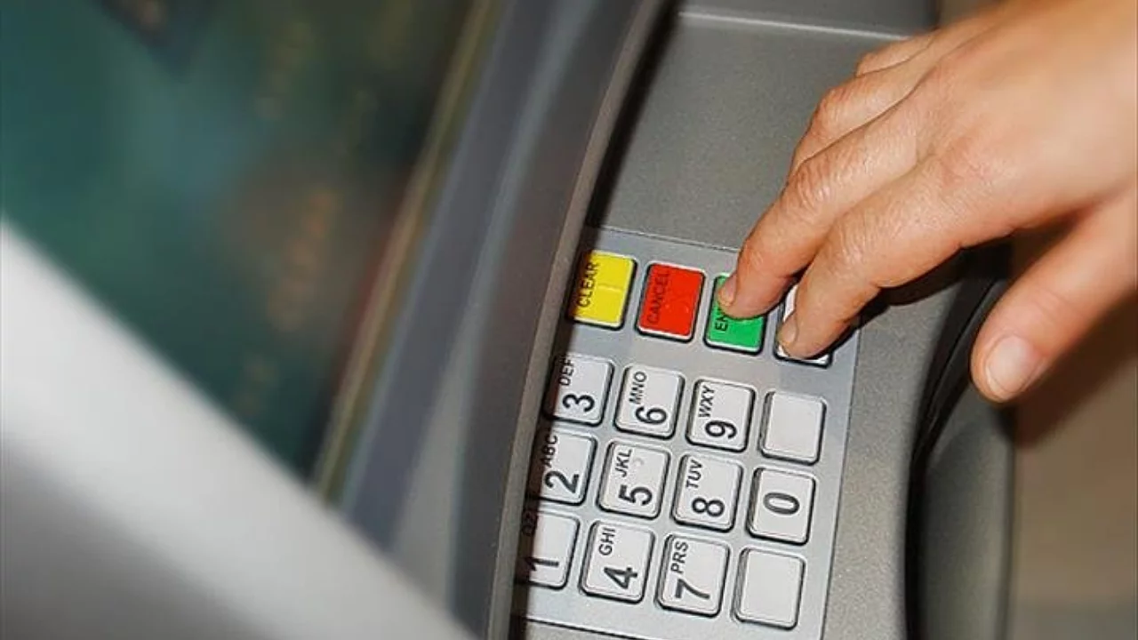 ATM'lerde yeni dönem başladı! Artık çekemeyeceksiniz...