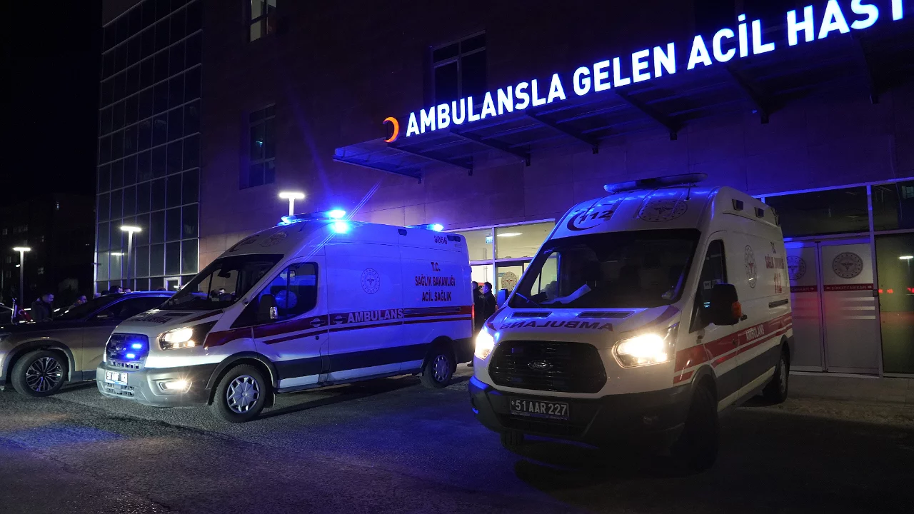 Silahlı kavgada 2 kişi yaralandı
