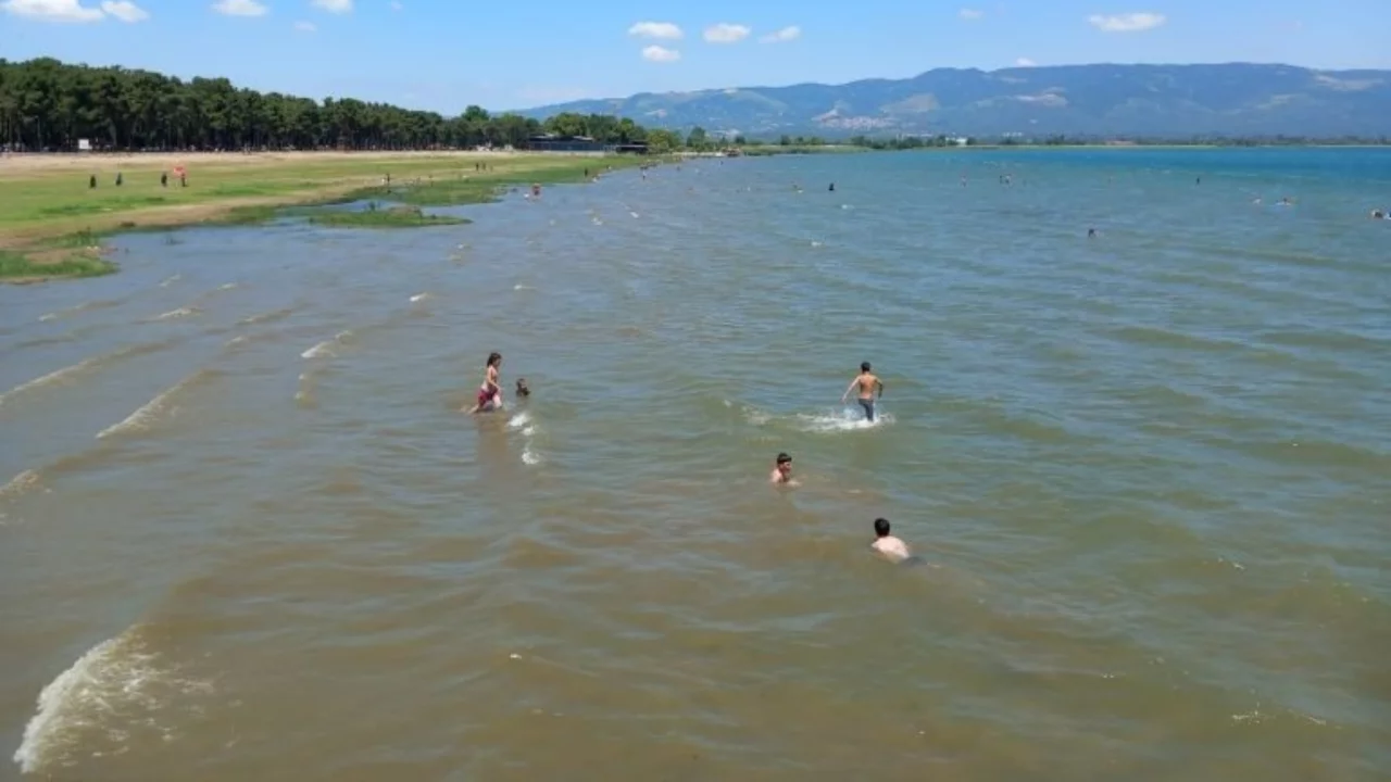 Bursa'da plajlar tek tek denetlendi! İşte su kalitesi sonu&ccedil;ları