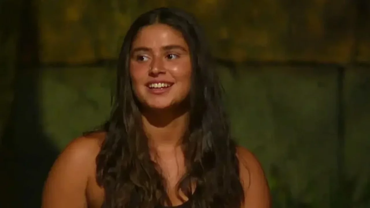 Survivor Ayşe Y&uuml;ksel d&uuml;nyaevine girdi! D&uuml;ğ&uuml;nden ilk g&ouml;r&uuml;nt&uuml;ler paylaşıldı