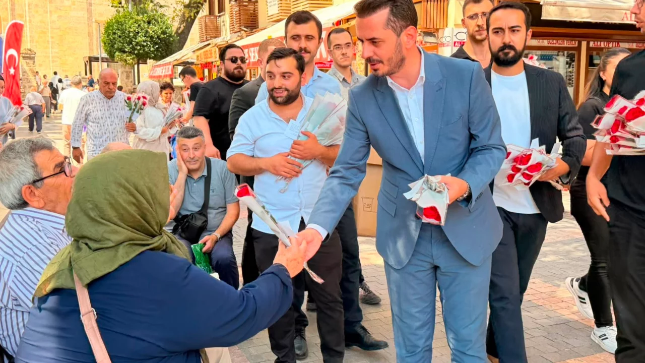 Bursa'da Ak Partili gen&ccedil;lerden anlamlı program