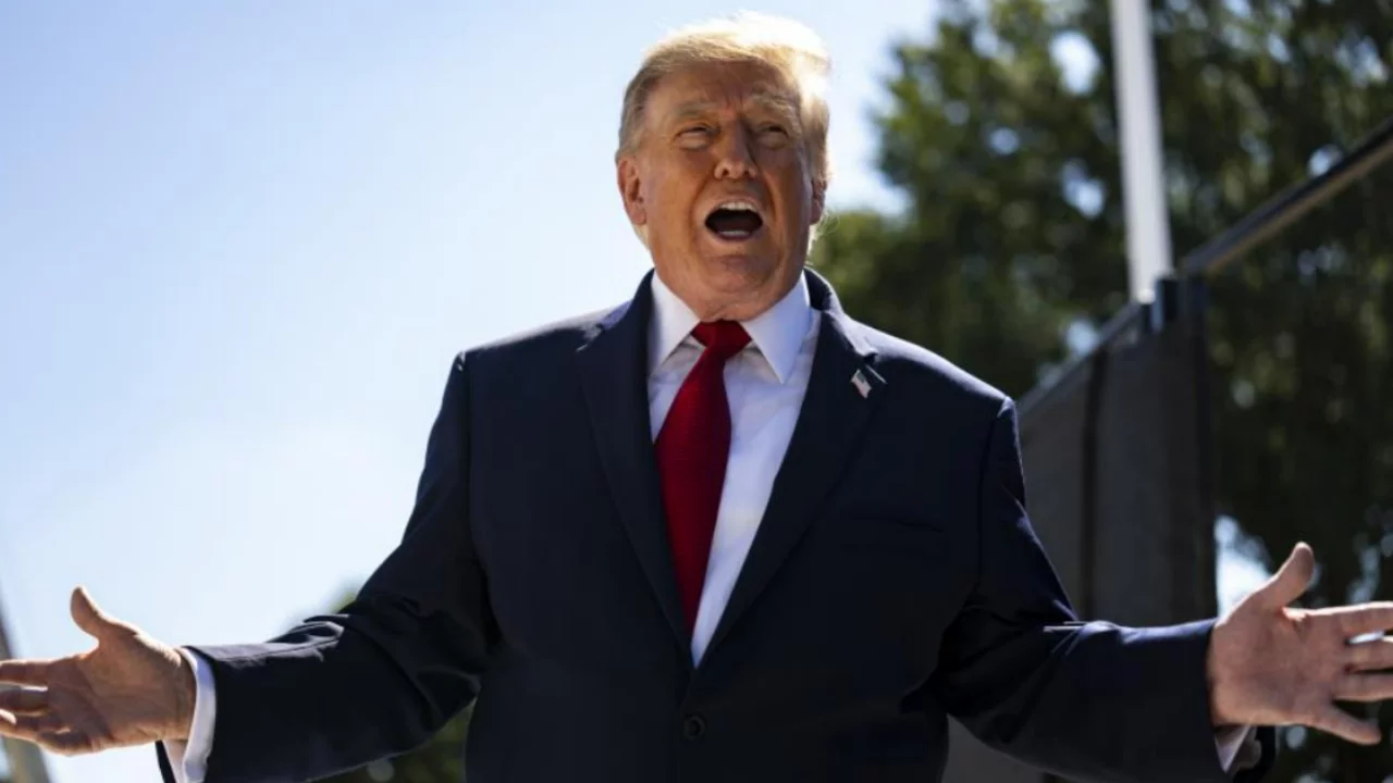 Trump yine düğmeye bastı! Kanada'dan ithal edilen araçlara yüzde 50 vergi