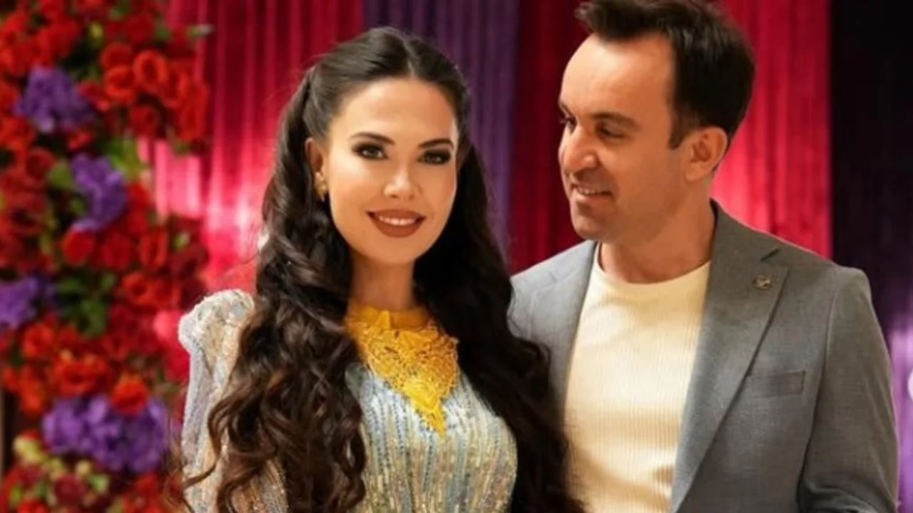 &Ouml;zlem &Ouml;z 5. kez anne oldu! Paylaşımlar peş peşe geldi