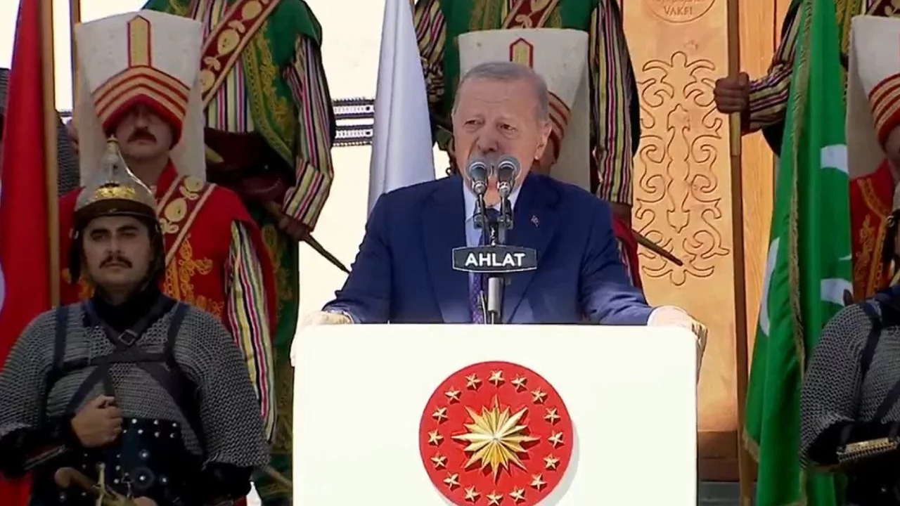 Cumhurbaşkanı Erdoğan: "Anadolu'nun düğümü burada çözülmüştür"