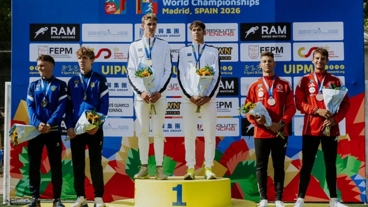 Bursalı sporcu d&uuml;nya &uuml;&ccedil;&uuml;nc&uuml;s&uuml; oldu