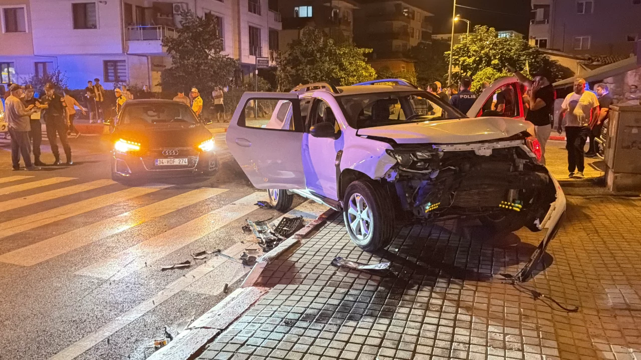 Bartın'da sivil polis aracı kazaya karıştı: 2 polis yaralandı
