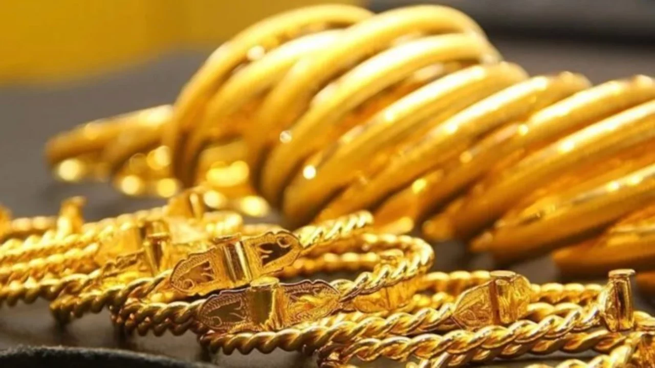 Altının gramı 7 bin 161 liradan işlem görüyor