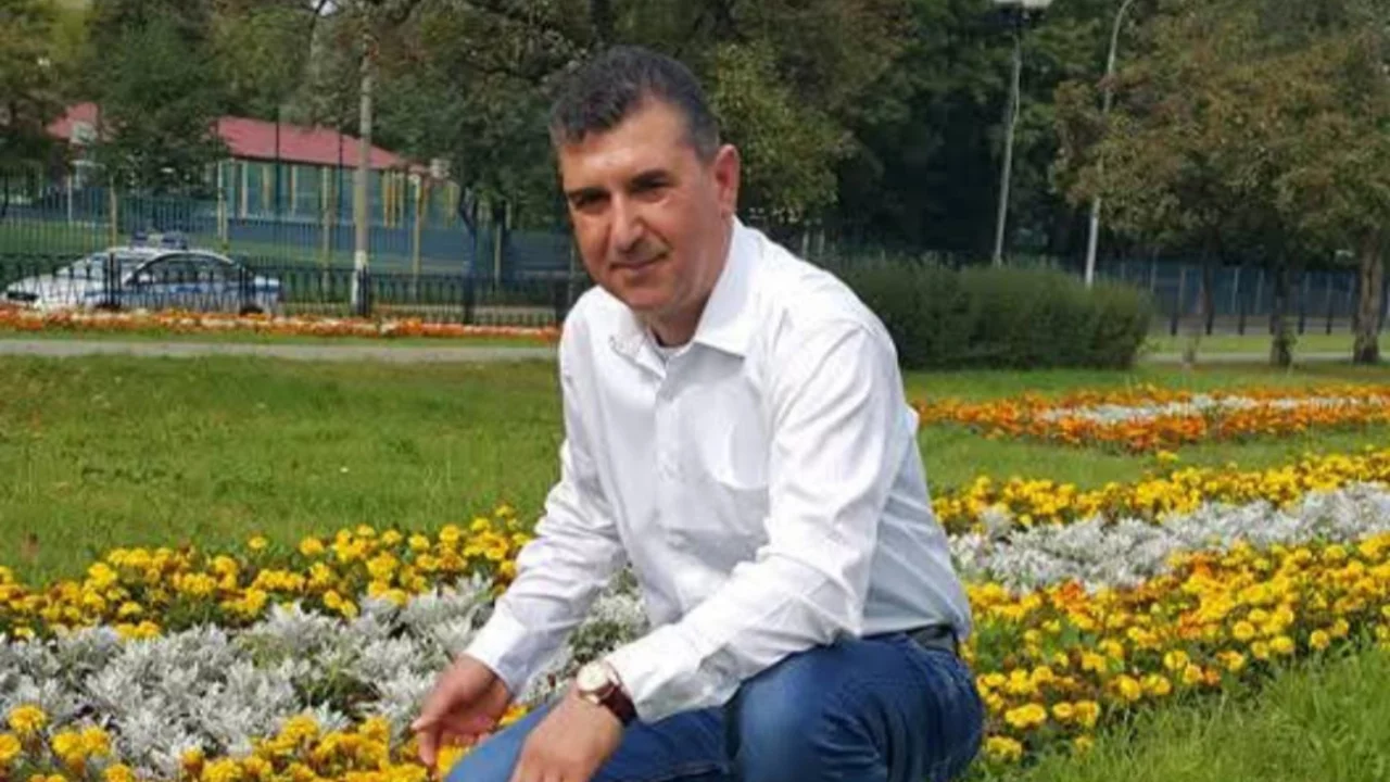 Eski muhtar, komşusu tarafından &ouml;ld&uuml;r&uuml;ld&uuml;