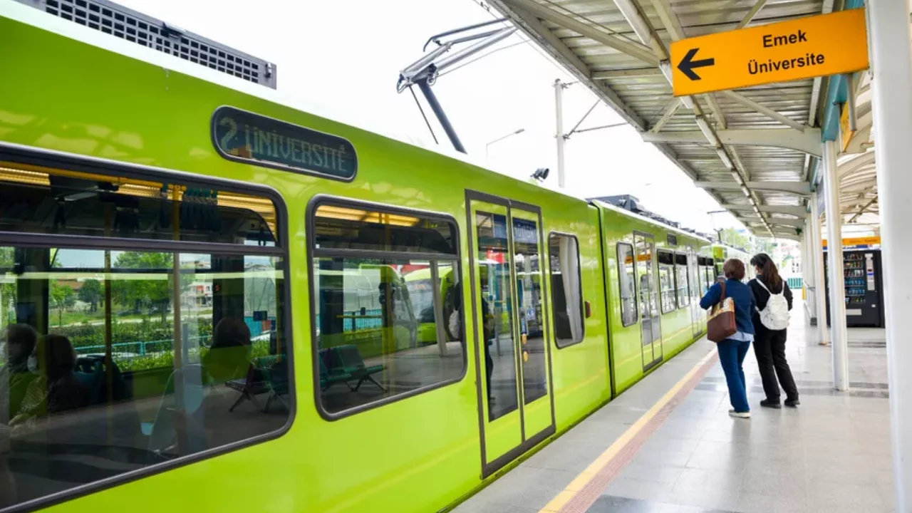 Bursa Metro ve Tramvay Durakları: Hangi Hat Nereye Gidiyor?