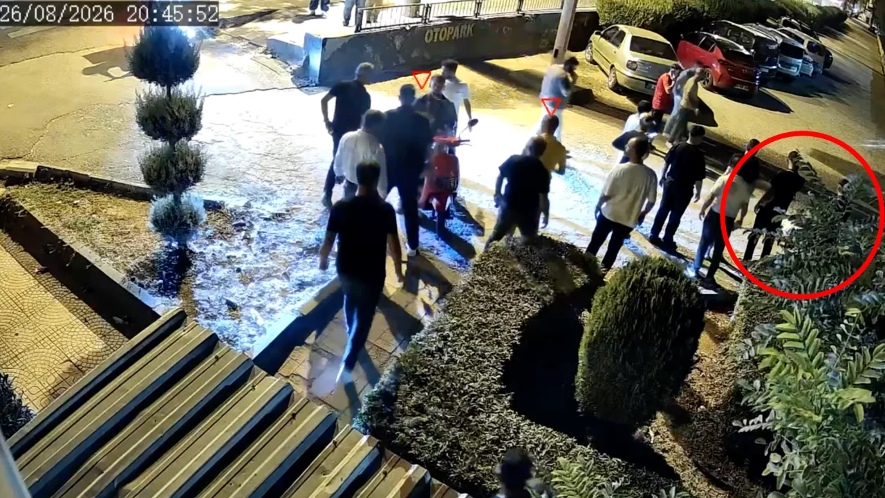 &Ccedil;ocuğunu g&ouml;rme bahanesiyle &ccedil;ağırdı! Boşanma aşamasındaki eşini &ouml;ld&uuml;rd&uuml;
