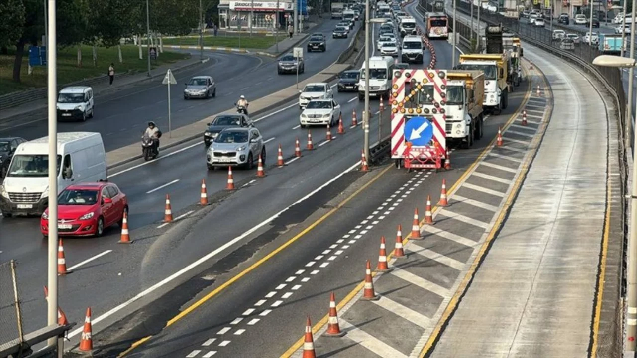 Bursa'da o yolu kullanacaklar dikkat! Trafik akışı değiştirildi