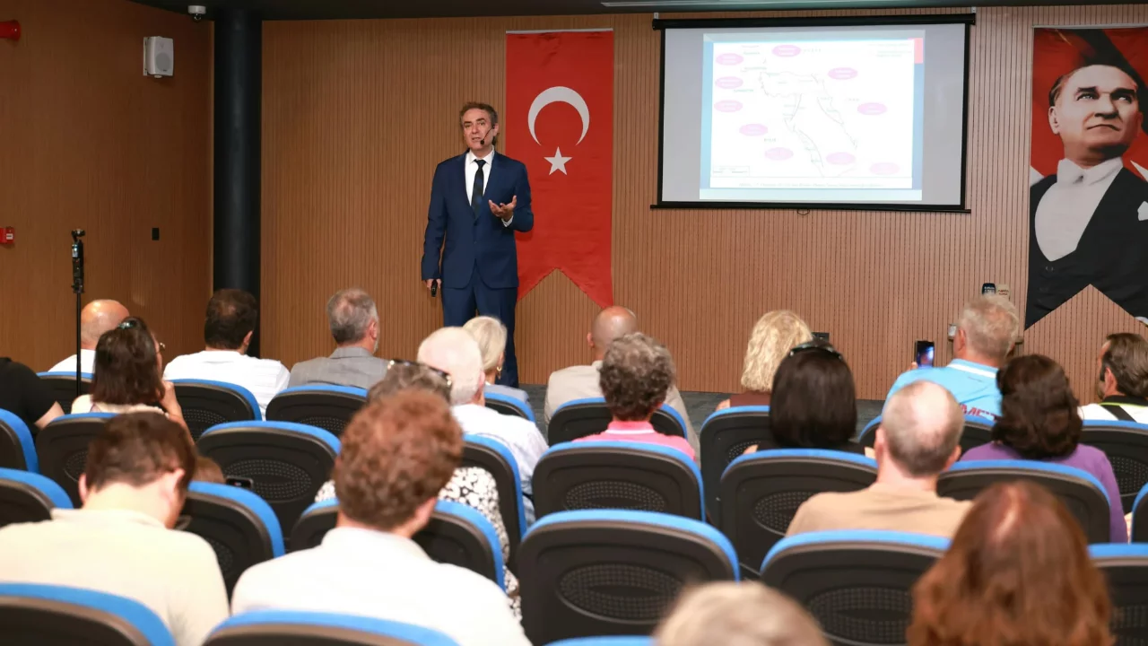 Osmangazi'de B&uuml;y&uuml;k Taarruz'un İzleri Konuşuldu