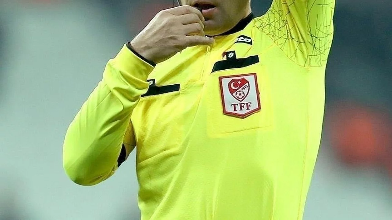 Kayserispor-Bursaspor ma&ccedil;ının hakemi belli oldu